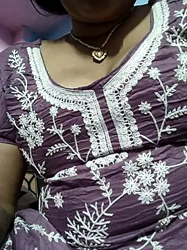 Snapshot of Ritasingh-0461 chatting on October 17, 2025, 6:32 pm Ritasingh-0461 online show from October 17, 2025, 6:32 pm