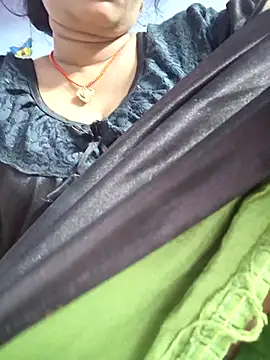 Snapshot of Ritasingh-0461 chatting on May 10, 2026, 11:28 pm Ritasingh-0461 online show from May 10, 2026, 11:28 pm