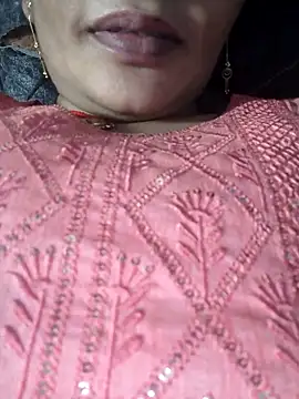 Snapshot of Ritasingh-0461 chatting on November 15, 2025, 12:58 am Ritasingh-0461 online show from November 15, 2025, 12:58 am