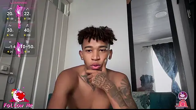 sexy blacks  online show from November 19, 2025, 12:05 pm