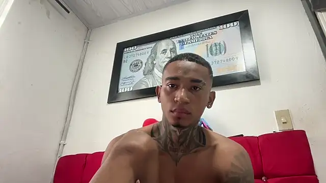 sexy blacks  online show from March 30, 2026, 12:50 pm