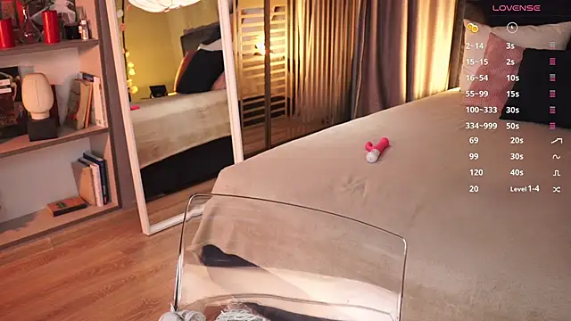 askaudrey  online show from February 20, 2025, 5:09 pm