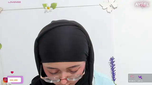 aysel elid online show from March 10, 2025, 12:39 am