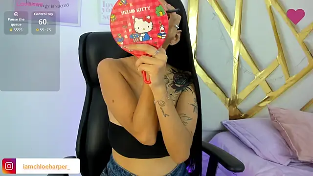 ChloeHarper  online show from October 18, 2025, 2:52 pm