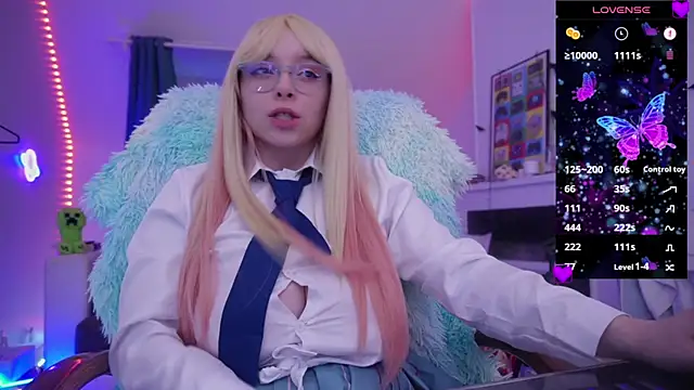  Yummy Girl  online show from January 8, 2026, 3:40 pm