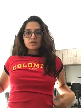 Gia Mazzon online show from July 10, 2026, 8:42 pm