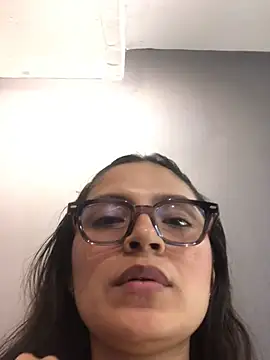 Snapshot of Gia_Mazzon chatting on April 11, 2026, 1:59 pm Gia Mazzon online show from April 11, 2026, 1:59 pm