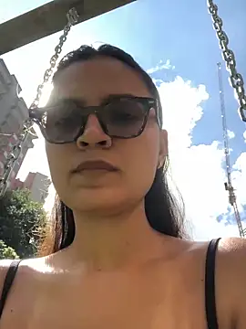 Gia Mazzon online show from May 30, 2026, 2:55 pm