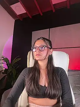 Snapshot of Gia_Mazzon chatting on March 3, 2026, 6:04 pm Gia Mazzon online show from March 3, 2026, 6:04 pm