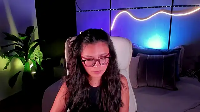 Snapshot of Gia_Mazzon chatting on February 11, 2026, 3:56 pm Gia Mazzon online show from February 11, 2026, 3:56 pm