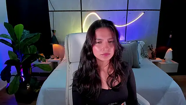 Snapshot of Gia_Mazzon chatting on September 29, 2025, 4:12 pm Gia Mazzon online show from September 29, 2025, 4:12 pm