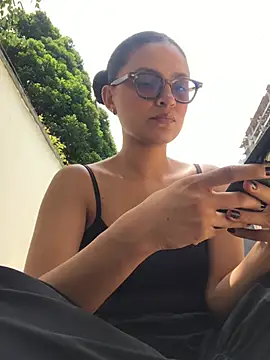 Gia Mazzon online show from June 25, 2026, 5:29 pm