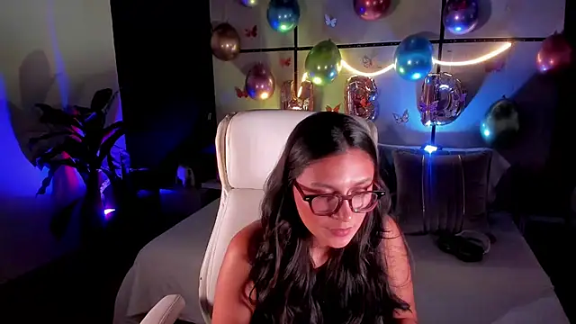 Snapshot of Gia_Mazzon chatting on February 7, 2026, 2:36 pm Gia Mazzon online show from February 7, 2026, 2:36 pm