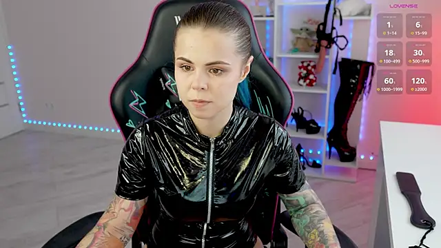 Latex Kitty online show from June 9, 2026, 1:23 pm