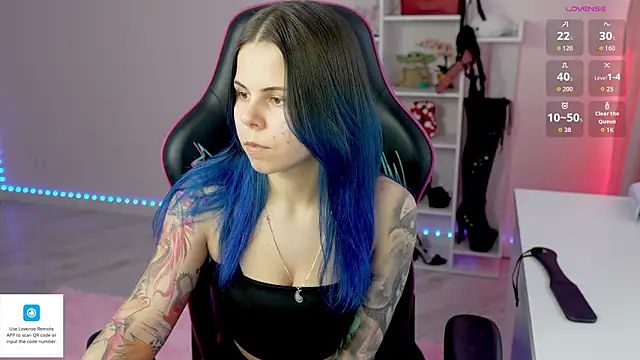 Snapshot of Latex_Kitty chatting on February 24, 2026, 2:07 pm Latex Kitty online show from February 24, 2026, 2:07 pm