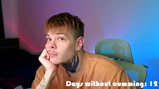 Snapshot of DENIS_HERE chatting on February 7, 2026, 1:19 pm DENIS HERE online show from February 7, 2026, 1:19 pm