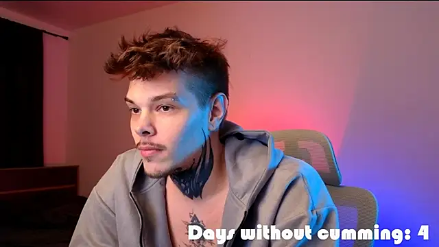 Snapshot of DENIS_HERE chatting on February 23, 2026, 7:36 pm DENIS HERE online show from February 23, 2026, 7:36 pm