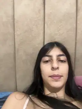 Snapshot of cristel_17 chatting on November 23, 2025, 8:08 pm cristel 17 online show from November 23, 2025, 8:08 pm