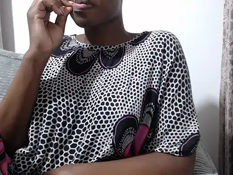 Snapshot of black___ghodess chatting on March 27, 2026, 12:30 am black ghodess online show from March 27, 2026, 12:30 am