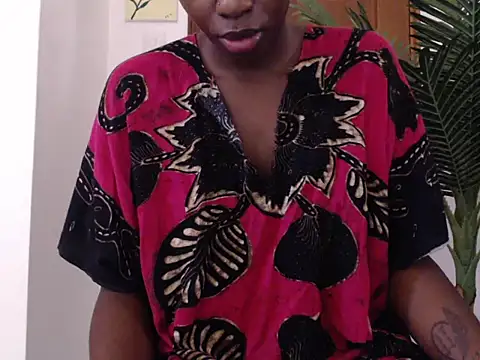 Snapshot of black___ghodess chatting on February 22, 2026, 5:21 am black ghodess online show from February 22, 2026, 5:21 am