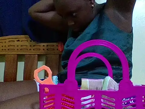 verginpussy01 online show from May 18, 2026, 2:01 am