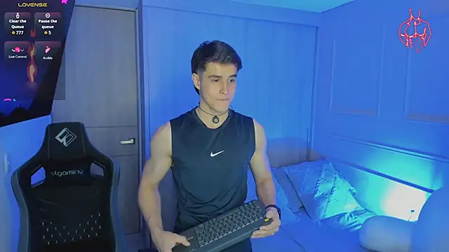 thomklein online show from March 25, 2026, 7:24 pm