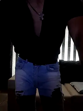 pretorianoo53 online show from October 5, 2025, 4:03 am