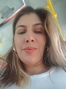 scarlett moore online show from May 20, 2026, 3:53 pm