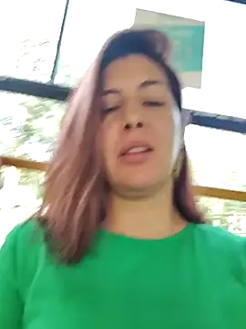 scarlett moore online show from November 5, 2025, 2:09 pm