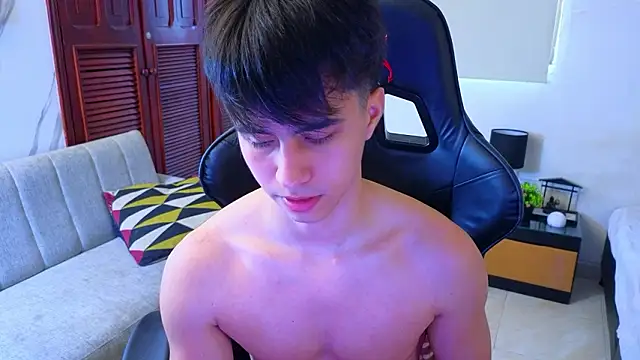 Snapshot of carl_dixon chatting on February 2, 2026, 6:29 pm carl dixon online show from February 2, 2026, 6:29 pm