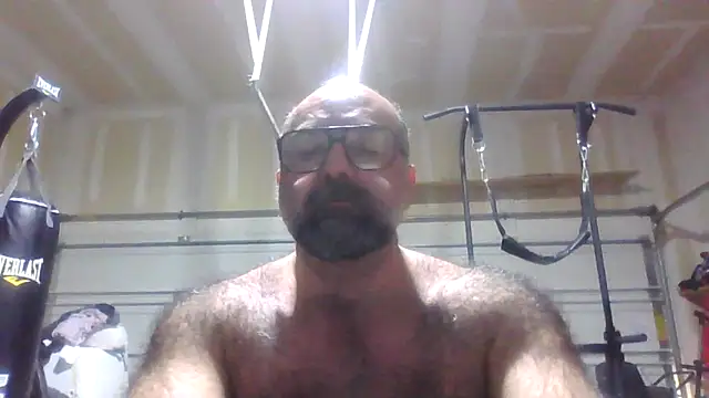 Snapshot of chainjulious chatting on February 23, 2026, 2:06 pm chainjulious online show from February 23, 2026, 2:06 pm