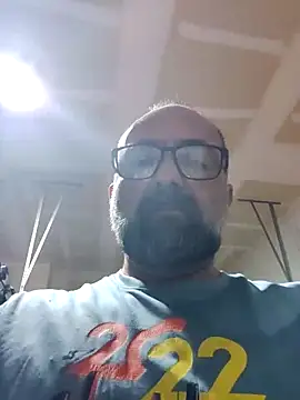 Snapshot of chainjulious chatting on February 13, 2025, 1:48 pm chainjulious online show from February 13, 2025, 1:48 pm