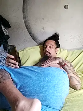 Snapshot of iirgastam3 chatting on November 17, 2025, 2:21 pm iirgastam3 online show from November 17, 2025, 2:21 pm