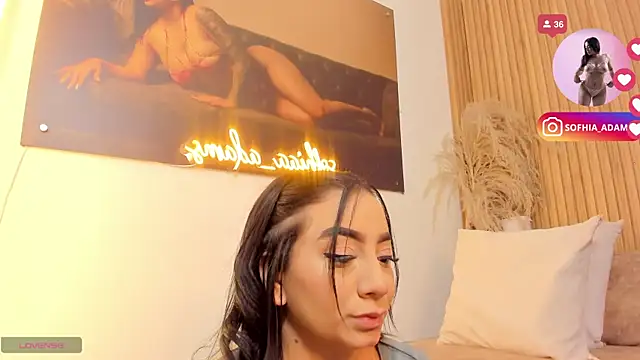 Snapshot of sofhiaa_adaams chatting on April 15, 2026, 10:32 pm sofhiaa adaams online show from April 15, 2026, 10:32 pm