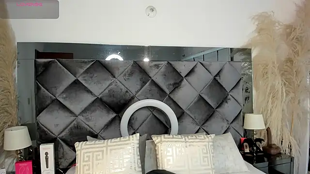 sofhiaa adaams online show from October 29, 2025, 11:14 pm