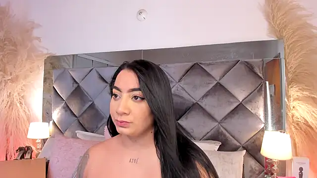 sofhiaa adaams online show from September 20, 2025, 9:20 pm