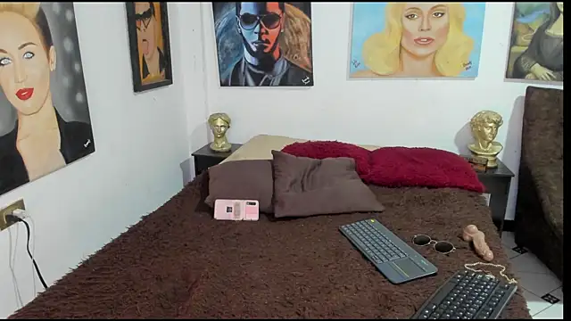 abby jose online show from September 17, 2025, 2:13 am