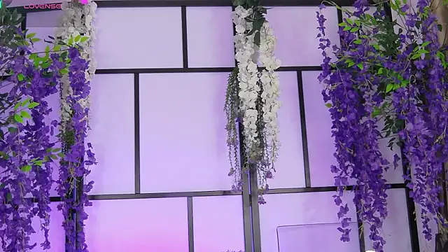 Xenomy online show from March 26, 2026, 7:06 am