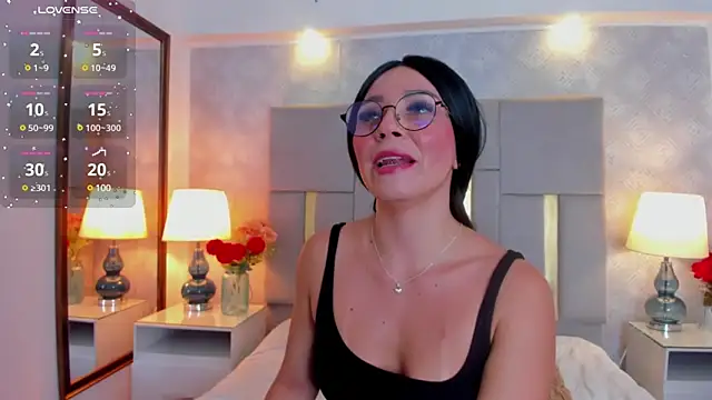 Snapshot of Camilaa_Sanchez_ chatting on February 28, 2025, 11:36 am Camilaa Sanchez online show from February 28, 2025, 11:36 am