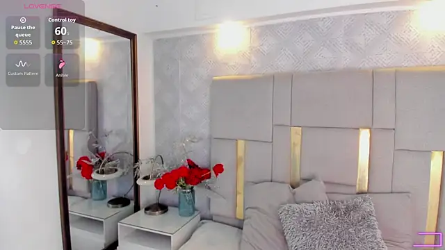 Camilaa Sanchez  online show from February 10, 2026, 12:37 pm