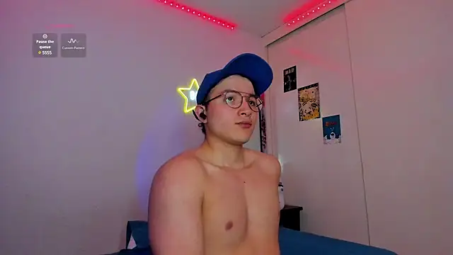 Snapshot of AustinSummerr chatting on January 22, 2025, 7:34 pm AustinSummerr online show from January 22, 2025, 7:34 pm