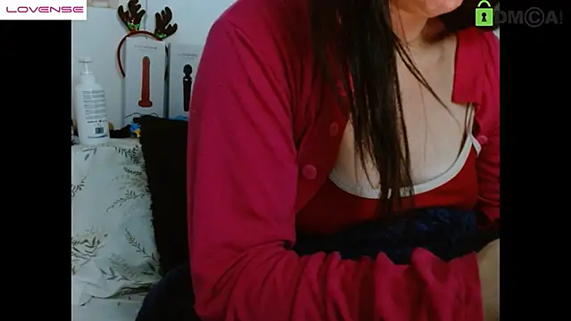 Hot Candy  online show from March 5, 2025, 10:44 am