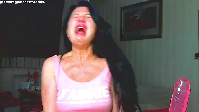 hornymommy69  online show from February 7, 2025, 6:24 pm