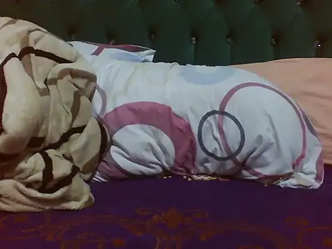 Sexy Riri online show from June 27, 2026, 8:15 pm
