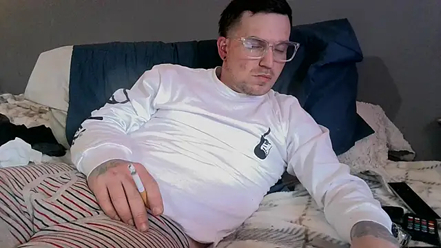 bigcocktat2dude603 online show from January 7, 2025, 5:42 pm