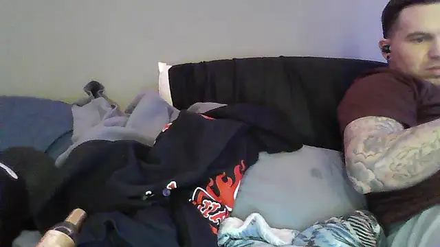 bigcocktat2dude603 online show from January 13, 2026, 9:30 pm