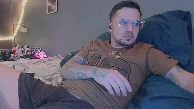 bigcocktat2dude603 online show from December 28, 2024, 2:10 pm