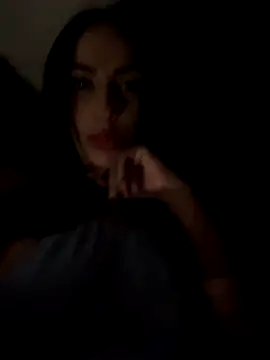 Snapshot of alina_cruz chatting on October 27, 2025, 11:49 pm alina cruz online show from October 27, 2025, 11:49 pm