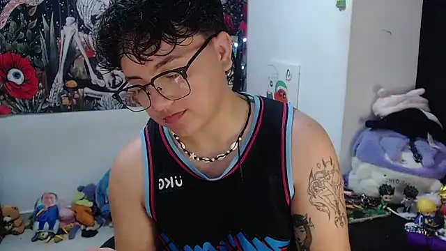 isabeautyx19 online show from May 28, 2026, 1:57 am