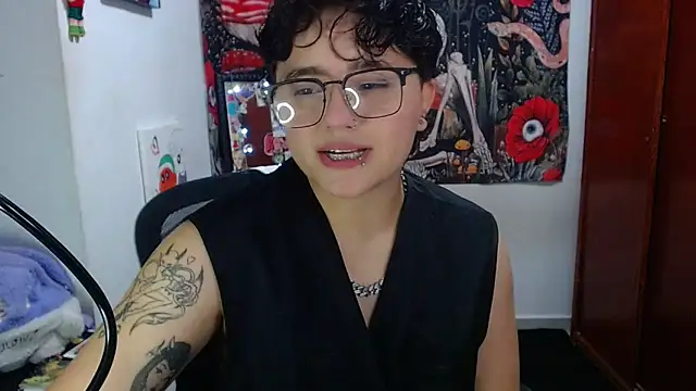 isabeautyx19 online show from May 15, 2026, 12:08 am
